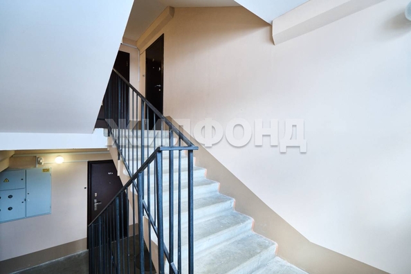 
   Продам 1-комнатную, 35.6 м², Заречная 4-я ул, 46

. Фото 18.