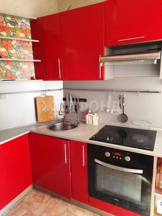 
   Продам 1-комнатную, 32.9 м², Старо-Деповская ул, 1

. Фото 5.