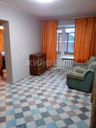 
   Продам 1-комнатную, 29.8 м², Розы Люксембург ул, 42

. Фото 4.