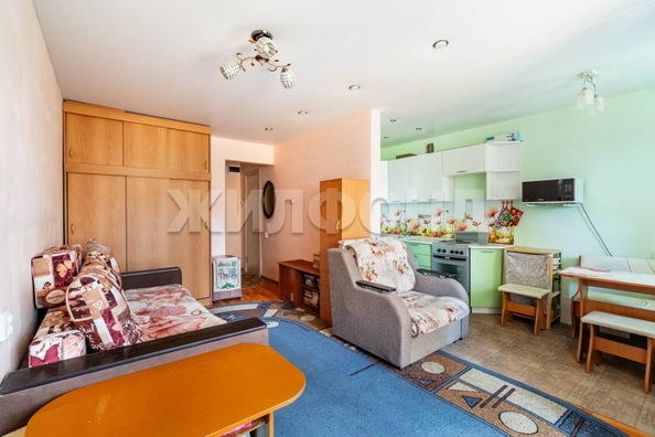 
   Продам 1-комнатную, 29.9 м², Богдана Хмельницкого пер, 5/1

. Фото 1.