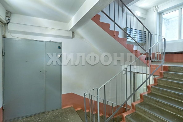 
   Продам 1-комнатную, 36.5 м², Сибирская ул, 33

. Фото 15.