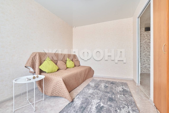 
   Продам 2-комнатную, 20.8 м², Беринга ул, 3/1

. Фото 5.