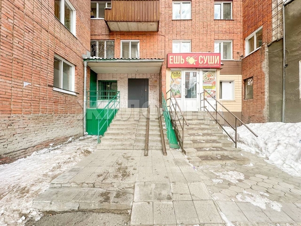 
   Продам 2-комнатную, 51.9 м², Сергея Лазо ул, 4/1

. Фото 13.