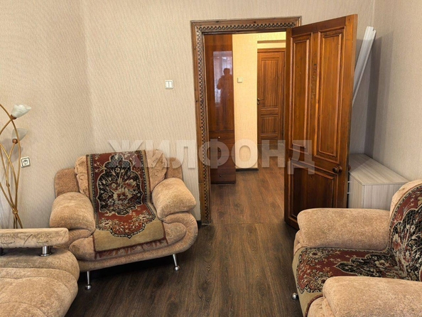 
   Продам 2-комнатную, 61 м², Сергея Лазо ул, 4/1

. Фото 4.