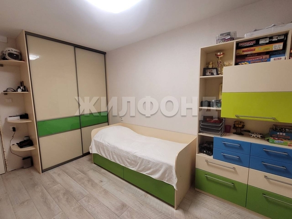 
   Продам 3-комнатную, 76.9 м², Дальне-Ключевская ул, 16а

. Фото 24.