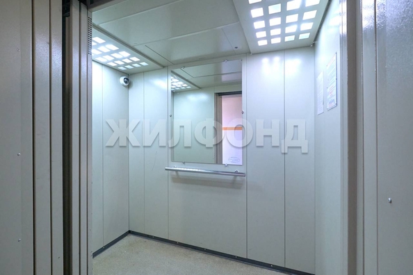 
   Продам 4-комнатную, 80.3 м², Береговая ул, 21

. Фото 19.