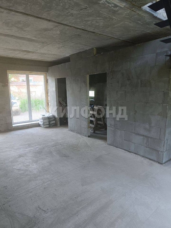 
   Продам дом, 80 м², Апрель

. Фото 4.