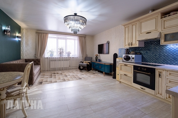 
  Продается 3-комн. квартира, 107.9 м², Аркадия Иванова ул, д. 27
. Фото 6.