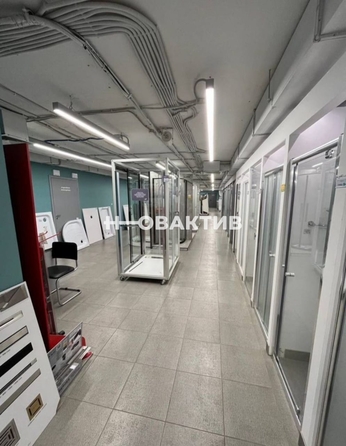 
  Сдается торговая площадь, 1377.4 м², Новгородская ул, д. 42
. Фото 3.