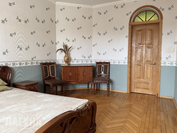 
  Сдается 3-комн. квартира, 109 м², Пионерский пер, д. 10
. Фото 21.