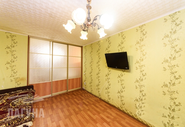
  Продается 1-комн. квартира, 49.1 м², Любы Шевцовой ул, д. 15
. Фото 2.