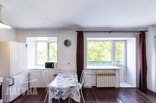 
  Продается 2-комн. квартира, 42.1 м², Дзержинского ул, д. 57
. Фото 2.