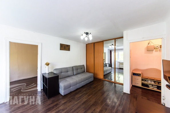 
  Продается 2-комн. квартира, 42.1 м², Дзержинского ул, д. 57
. Фото 8.
