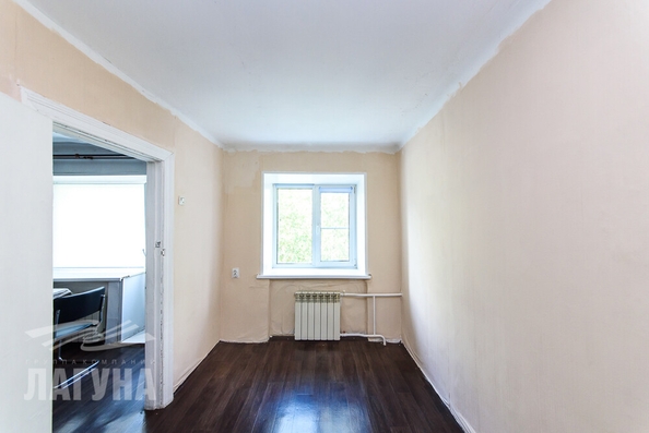 
  Продается 2-комн. квартира, 42.1 м², Дзержинского ул, д. 57
. Фото 9.