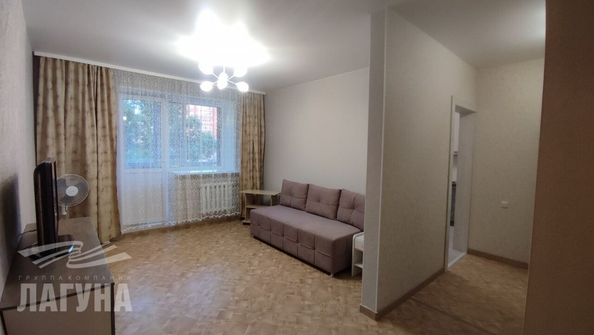 
  Сдается 1-комн. квартира, 40 м², Набережная Озера ул, д. 26
. Фото 2.