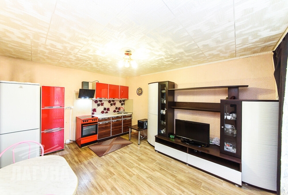 
  Продается 2-комн. квартира, 46.7 м², 5 Армии ул, д. 28/1
. Фото 9.
