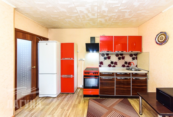 
  Продается 2-комн. квартира, 46.7 м², 5 Армии ул, д. 28/1
. Фото 12.