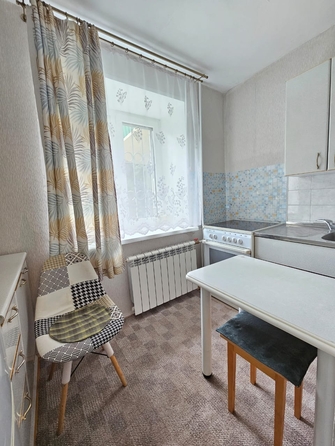 
  Продам 1-комн. квартиру, 33.2 м², Королева ул, д. 6
. Фото 2.