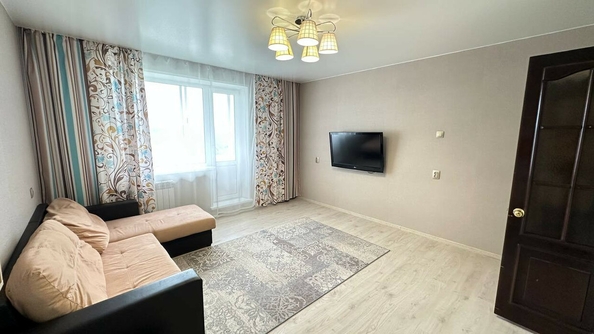
  Продается 3-комн. квартира, 64.7 м², Сибирская ул, д. 108
. Фото 1.