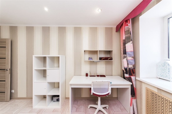 
  Сдается 3-комн. квартира, 70.4 м², Косарева ул
. Фото 3.