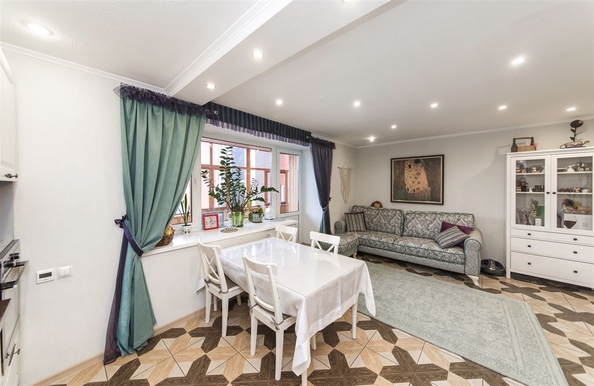 
  Сдается 3-комн. квартира, 70.4 м², Косарева ул
. Фото 20.