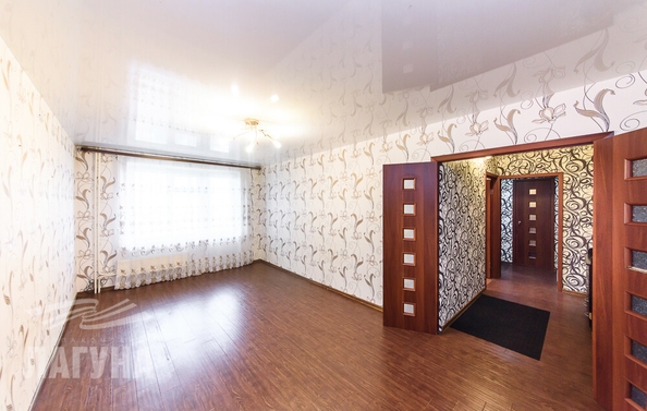 
  Продается 2-комн. квартира, 54.6 м², Иркутский тракт, д. 27/1
. Фото 12.