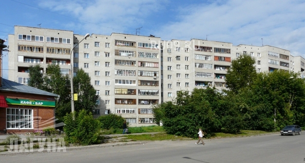
  Продается 2-комн. квартира, 48.8 м², Ференца Мюнниха ул, д. 11
. Фото 2.