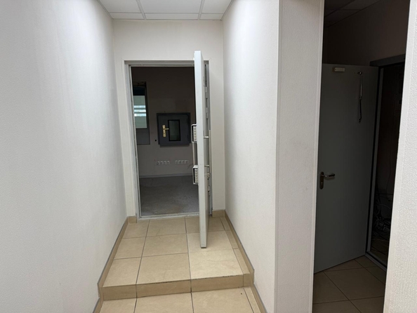 
  Сдается универсальное помещение, 240 м², Иркутский тракт, д. 26
. Фото 15.