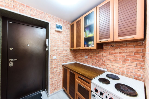
  Продается 1-комн. квартира, 17.8 м², Колхозная ул
. Фото 9.