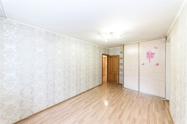 
  Продается 3-комн. квартира, 70 м², Щорса ул
. Фото 13.