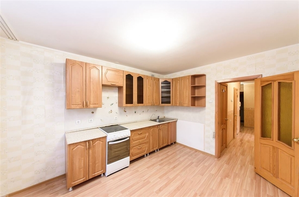 
  Продается 3-комн. квартира, 70 м², Щорса ул
. Фото 20.