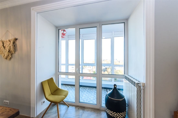 
  Продается 3-комн. квартира, 101.3 м², Базарный пер
. Фото 6.