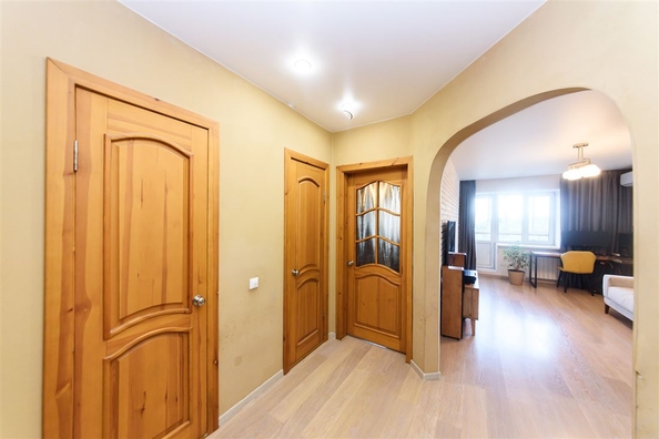 
  Продается 2-комн. квартира, 66.9 м², Сибирская ул
. Фото 16.