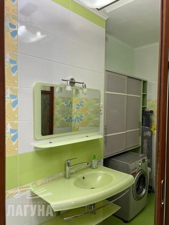 
  Сдается 3-комн. квартира, 172 м², Кустарный пер, д. 1
. Фото 12.