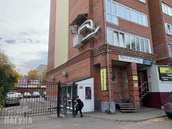 
  Сдается 3-комн. квартира, 88 м², Вершинина ул, д. 38
. Фото 2.