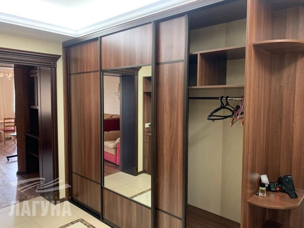 
  Сдается 3-комн. квартира, 88 м², Вершинина ул, д. 38
. Фото 11.