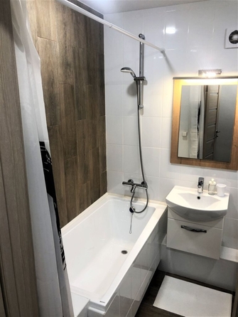 
  Продается 1-комн. квартира, 32 м², Кедровая ул, д. 34
. Фото 18.
