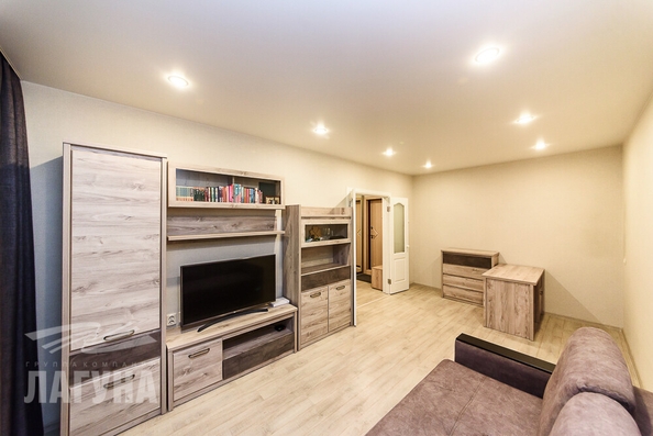 
  Продается 1-комн. квартира, 35 м², Андрея Крячкова ул, д. 17
. Фото 1.