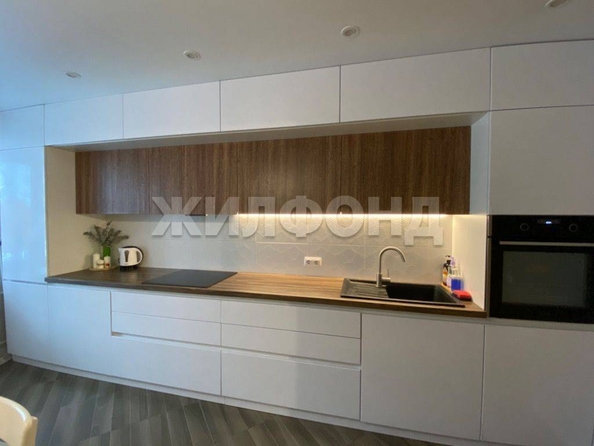 
  Продается 1-комн. квартира, 41.8 м², Киевская ул, д. 70/3
. Фото 4.