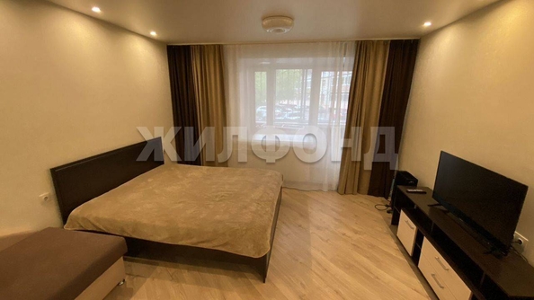 
  Продается 1-комн. квартира, 38 м², Косарева ул, д. 33
. Фото 1.