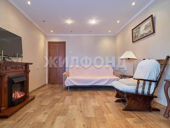 
  Продается 1-комн. квартира, 33.7 м², Богдана Хмельницкого ул, д. 39
. Фото 3.