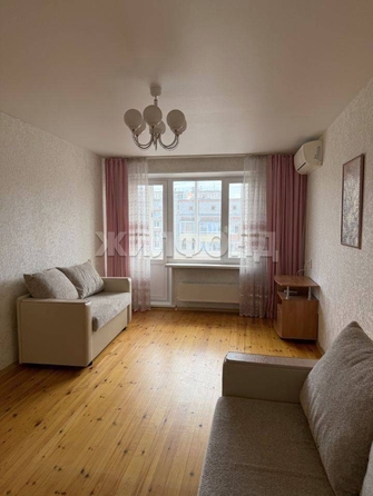 
  Продается 1-комн. квартира, 36.2 м², Сибирская ул, д. 104
. Фото 4.