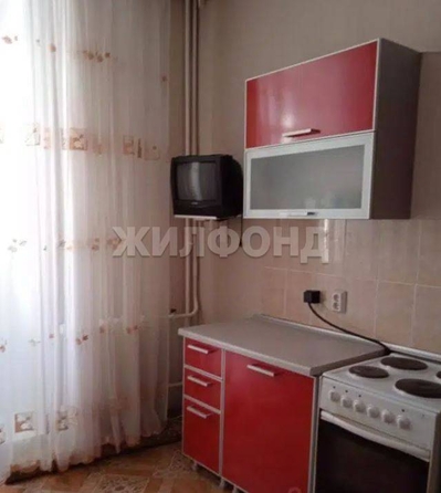 
  Продается 1-комн. квартира, 32.5 м², Сосновая ул, д. 16/3
. Фото 1.