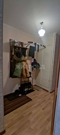 
  Продается 2-комн. квартира, 40.5 м², Карский пер, д. 21
. Фото 8.