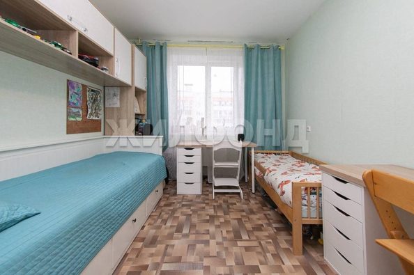 
  Продается 2-комн. квартира, 64 м², Сосновый пер, д. 6
. Фото 2.
