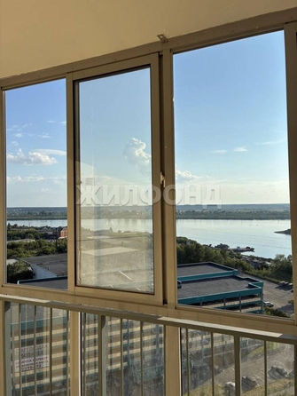 
  Продается 2-комн. квартира, 52.4 м², ЖК Радонежский, Береговая, дом 19
. Фото 7.