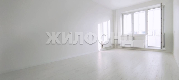 
  Продается 2-комн. квартира, 66 м², Сосновый пер, д. 8
. Фото 3.