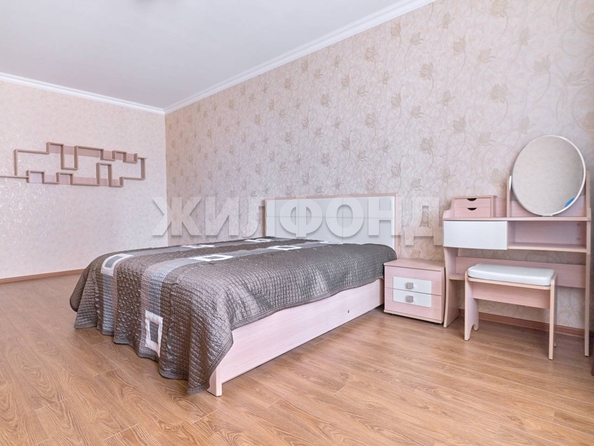 
  Продается 2-комн. квартира, 82.1 м², Киевская ул, д. 147
. Фото 4.
