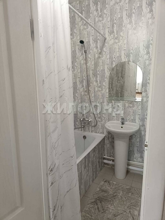 
  Продается 2-комн. квартира, 55 м², Рабочая 1-я ул, д. 8
. Фото 6.