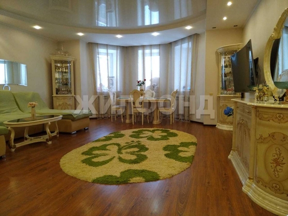 
  Продается 3-комн. квартира, 110 м², Карповский пер, д. 12
. Фото 4.